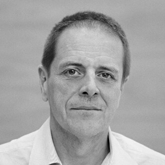 Picture of Simon Charlton