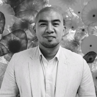 Picture of Jon Callueng