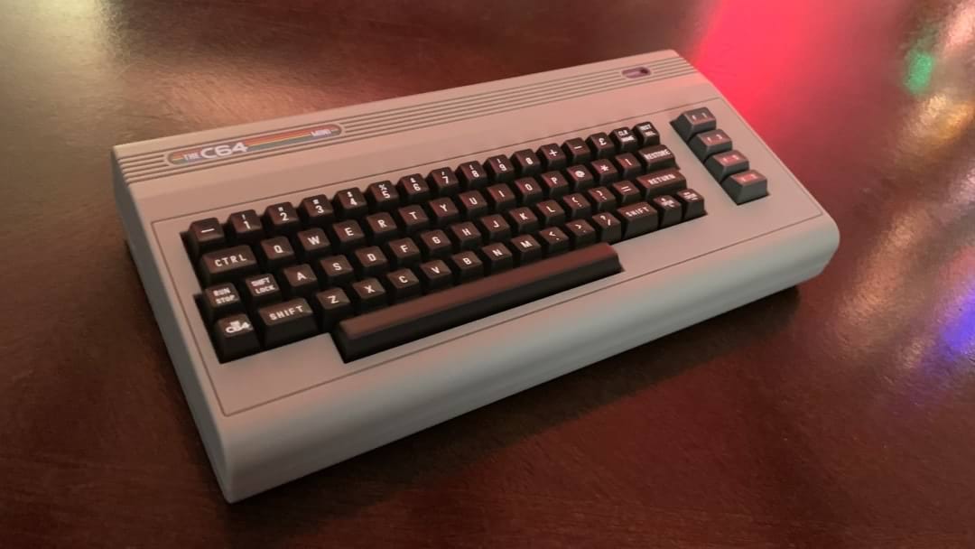 C64-Mini-003.jpg