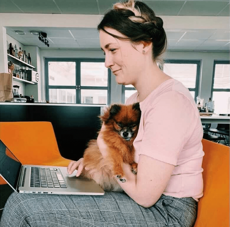 Stephanie dator hund.jpg Stephanie dator hund.jpg