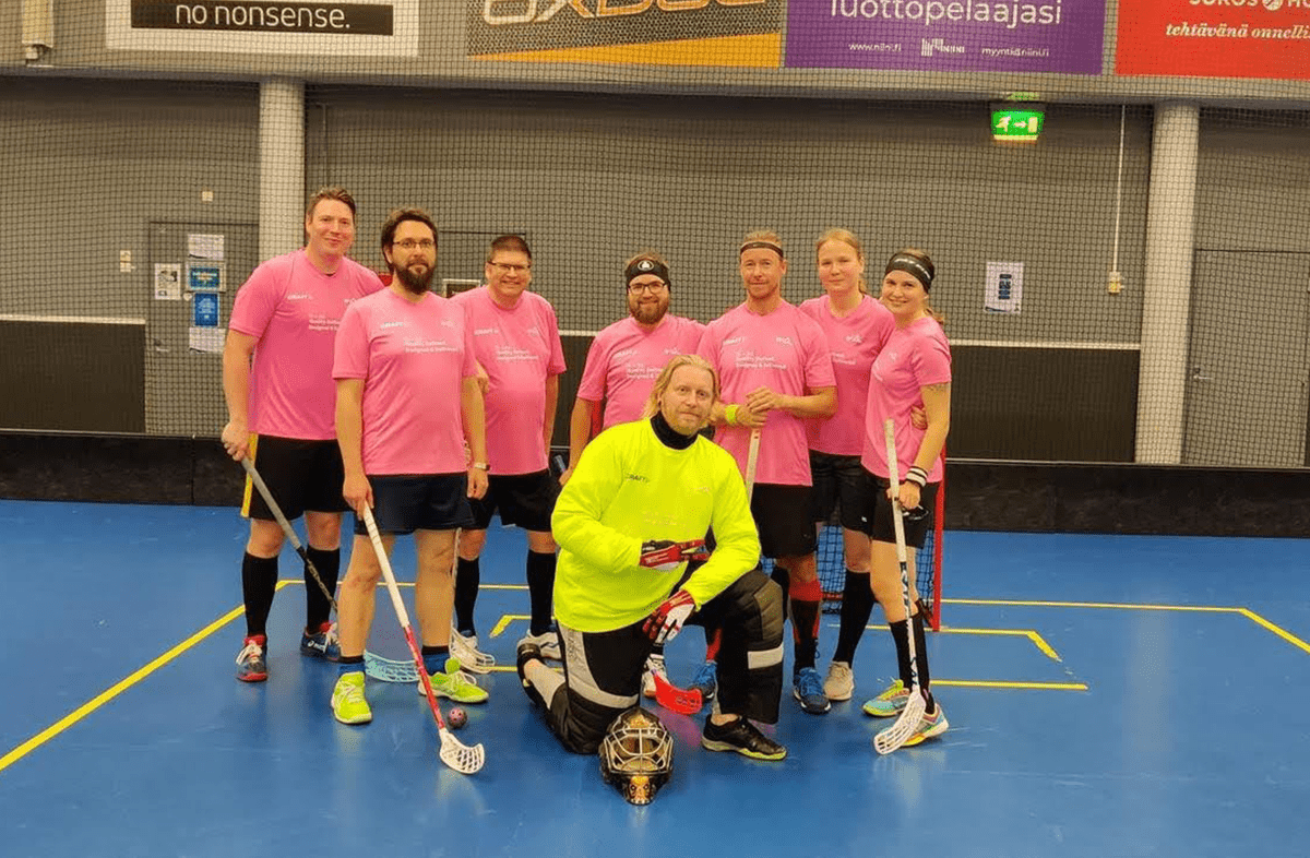 Salibandy HiQ Finland.jpg