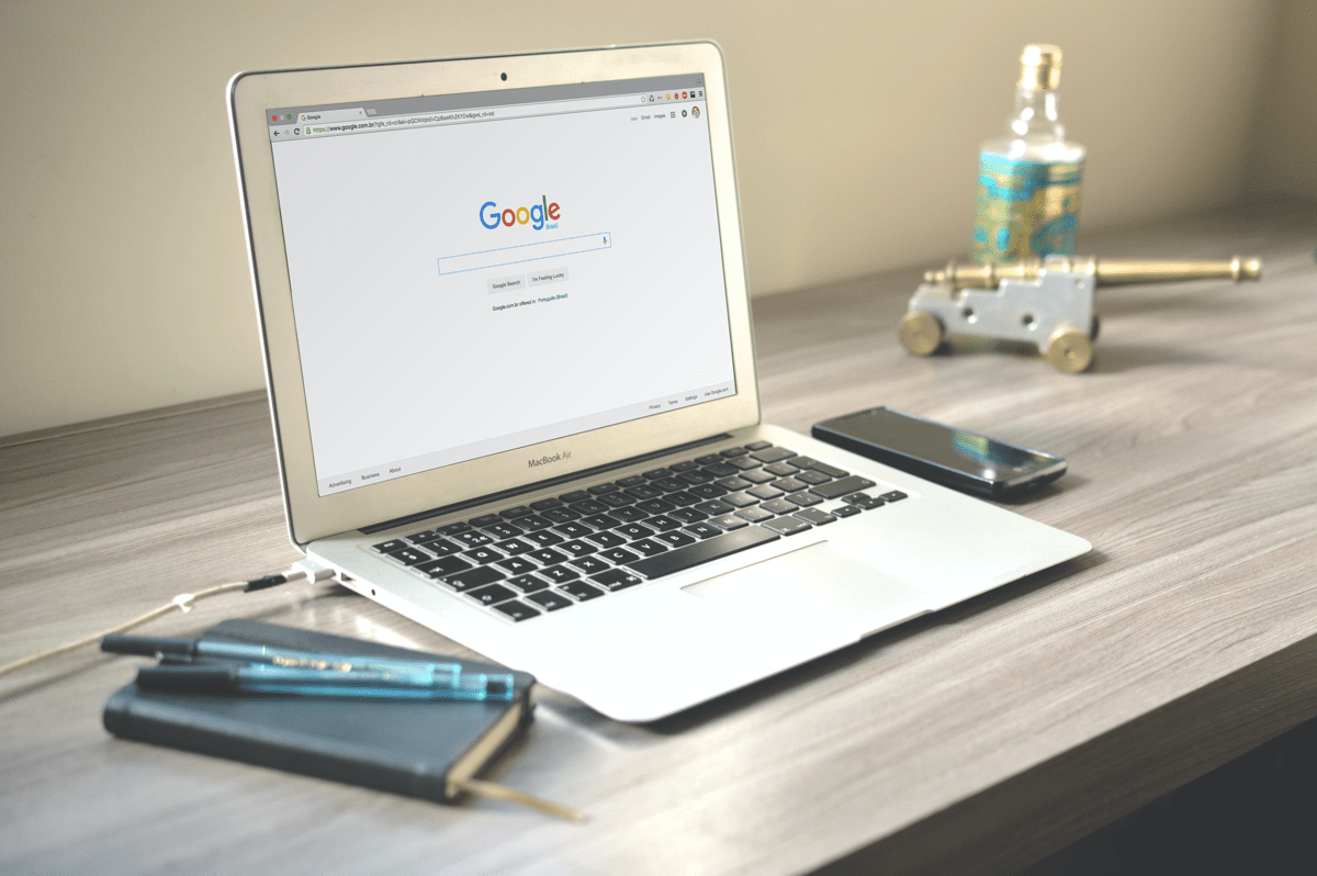 Laptop Google.jpg