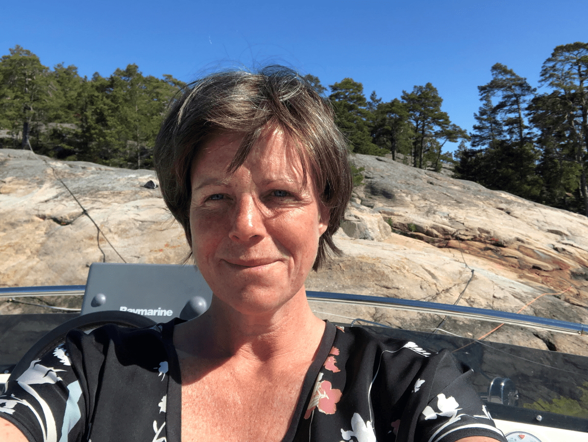 Linda på båt.jpg