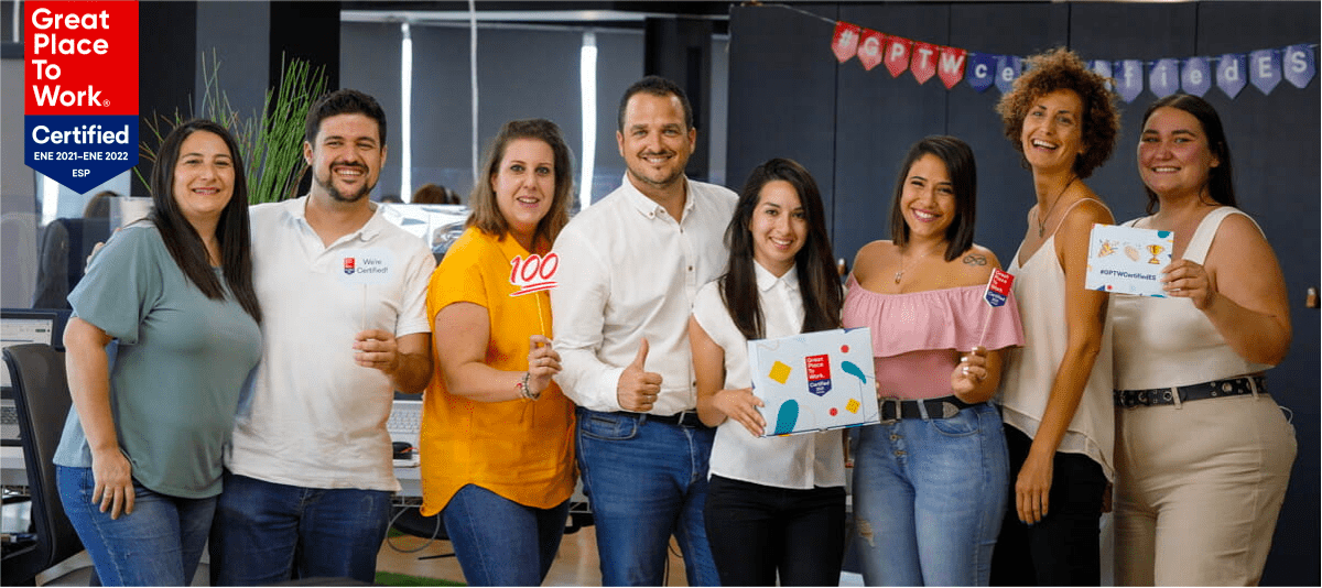 img-equipo-v2.jpg