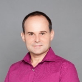Picture of Simon Alcaraz