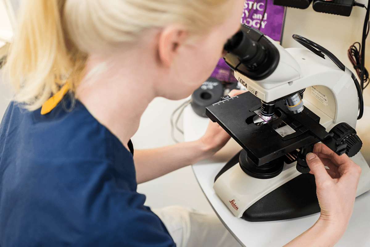 Semestervikarie till våra laboratorium