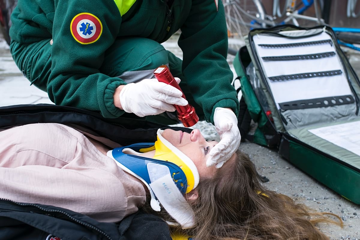 Sjuksyrra AB söker ambulanssjuksköterskor till Söderhamn!